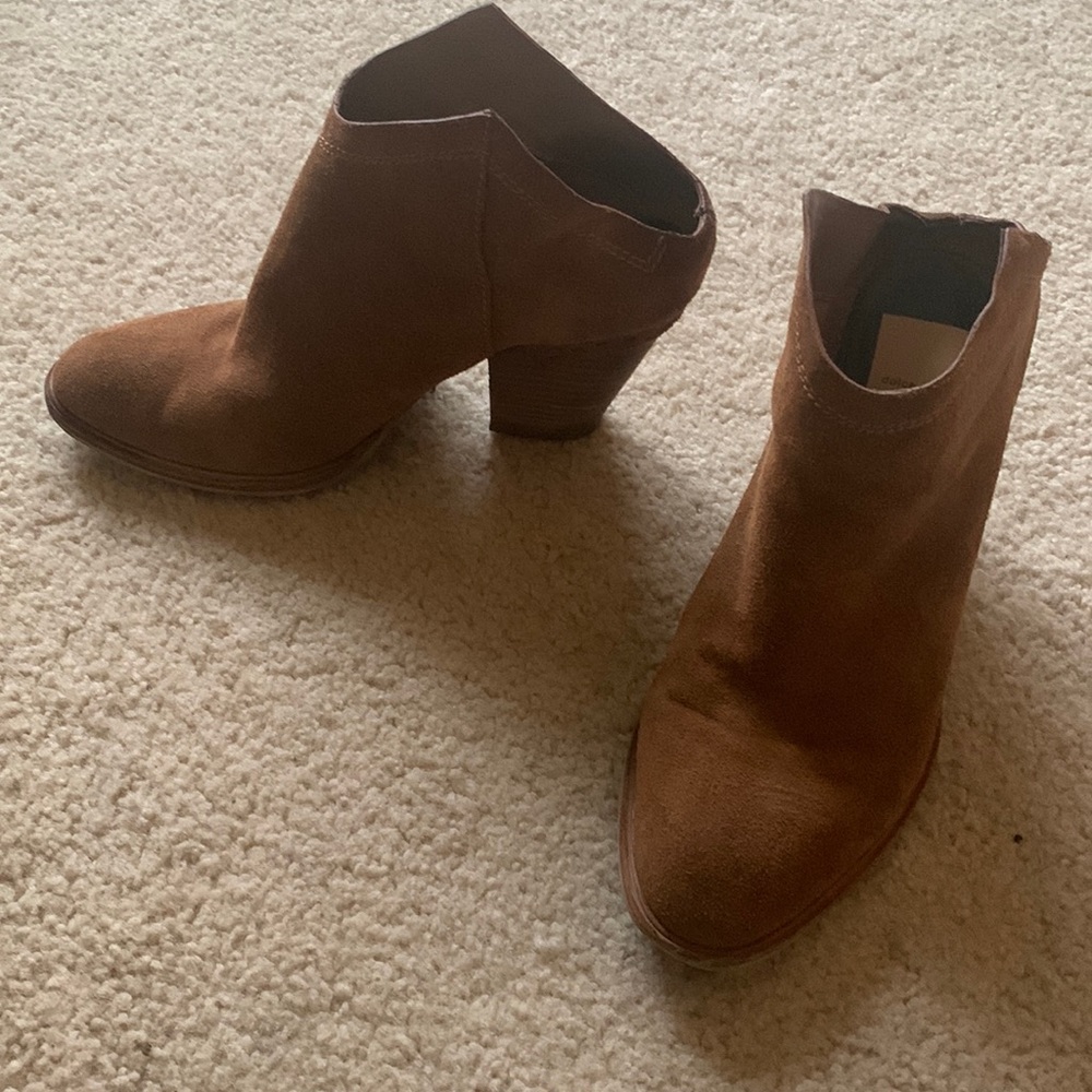 Dolce Vita backless tan suede booties, 8.5
